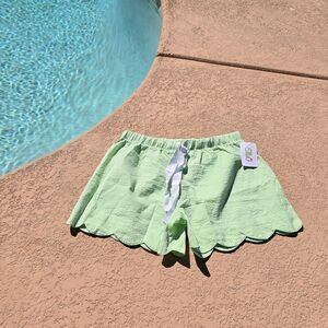 Green Scalloped Women's Shorts